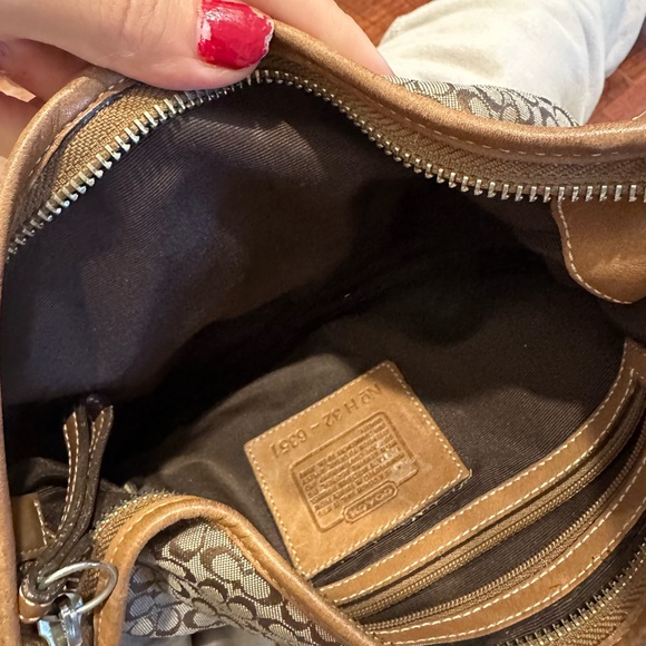 Coach leather Signature Sufflette leather handbag y2k - Picture 2 of 2